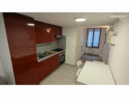 studio meublé à l'année