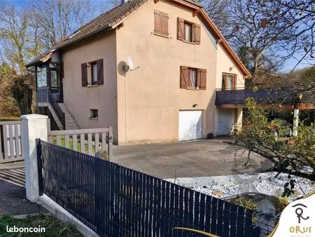 pavillon 6 pièces 135 m²