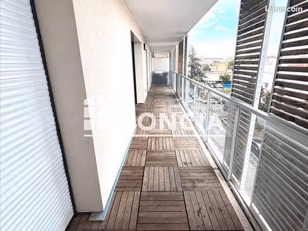 appartement 4 pièces 108.17m² à louer 1872.47 - nanterre 92000