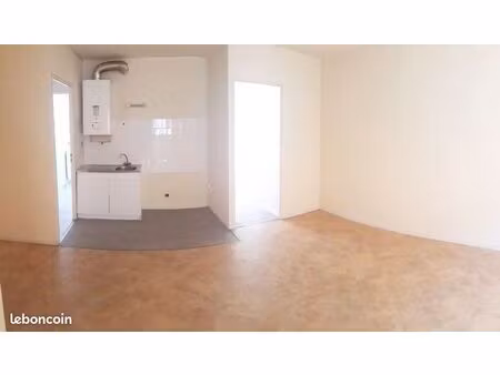 pamiers centre t2 a louer