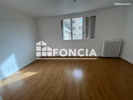 appartement 29.68m² à louer 540 - triel sur seine 78510