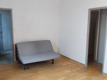 studio vide centre ville roquette