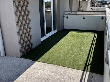 appartement t2 meublé avec terrasse