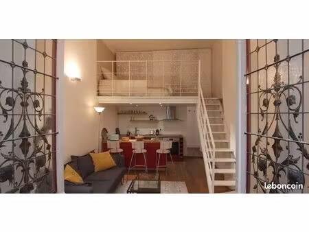 appartement 2 pièces quai des chartrons meubléé tout équipé