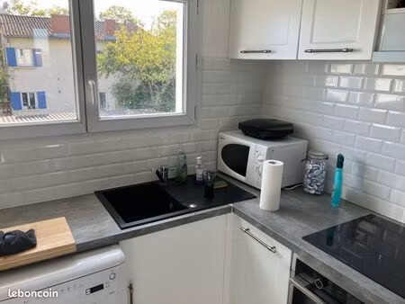 location chambre meublée à papus