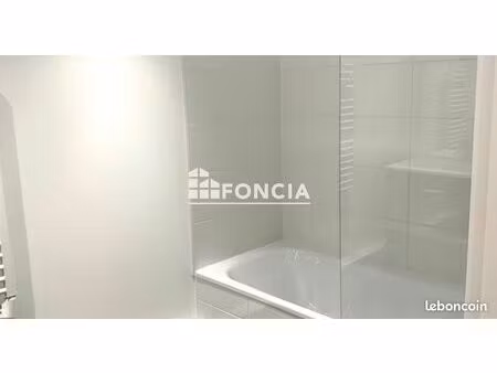 appartement 3 pièces 72.83m² à louer 1500.79 - bezons 95870