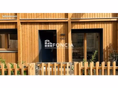 appartement meublé 4 pièces 92.42m² à louer 2500 - nanterre 92000