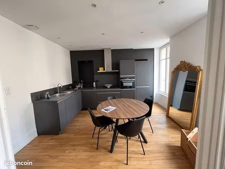 f3 70m2 refait à neuf proche gare et centre ville