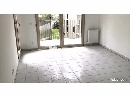 appartement 3 pièces 64.6m² à louer 1511.71 - nanterre 92000