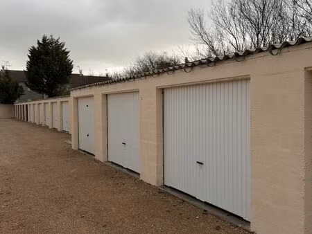 garage / box à louer - vitry le françois
