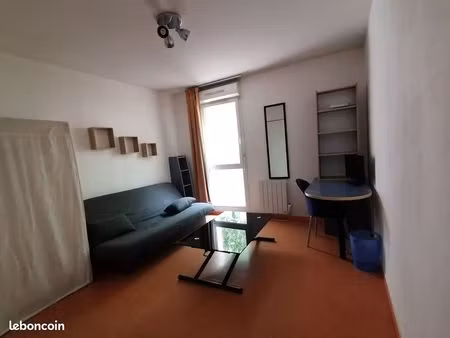 studio 19m² proche  ufr des art  citadelle  unilasalle