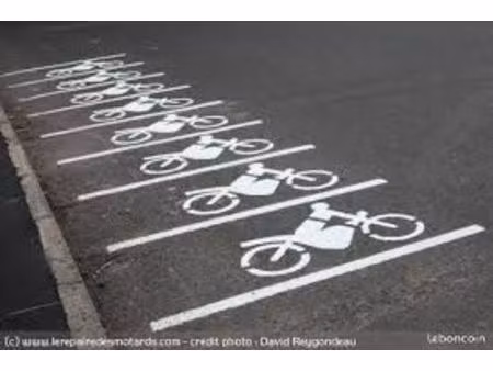 parking moto dernier sou boulogne sur mer