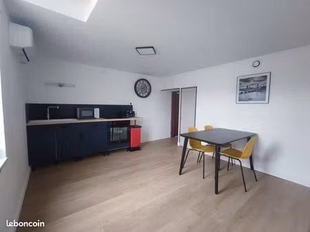 maison de ville meublée