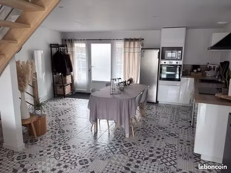 maison 2 chambres a louer