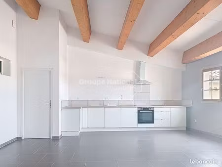 appartement 3 pièces 92 m²