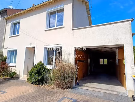 location maison 5 pièces 106 m² à cholet (49300)  934 €