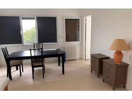 location appartement  50.2 m² t-3 à maisons-alfort  1 220 €