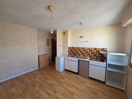 a vendre studio larmor-plage