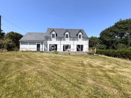 maison d'architecte à vendre  plumelec  174 m²  5 chambres.