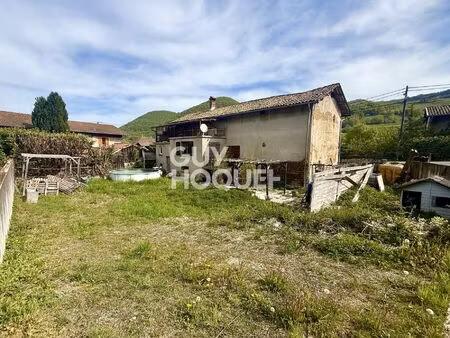 maison à vendre à chirens – 125 m² sur 633 m² de terrain – beau potentiel