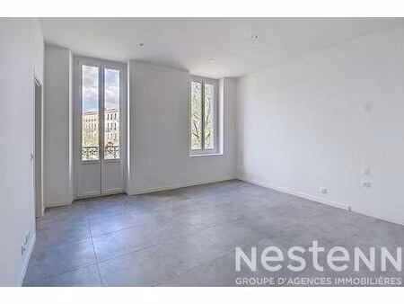 a vendre draguignan appartement de type t2 rénové avec balcon