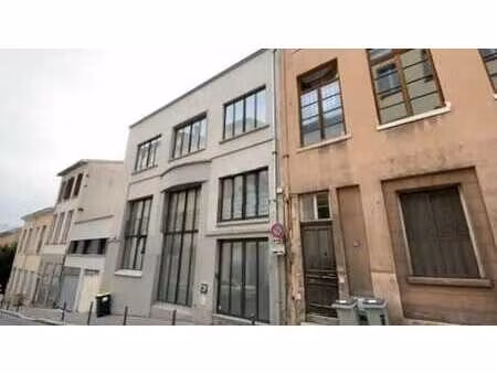 vente local d’activités lyon 69004 190m² à 569m²