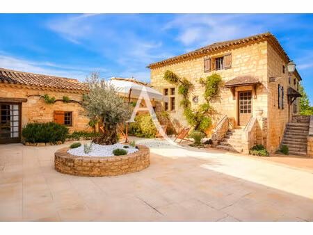 domaine d'exception - manoir du xviiè siècle et dépendances en pierres  piscine chauffée  