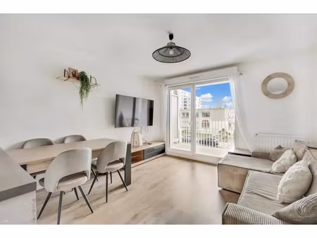 vente appartement 3 pièces 61 m² asnières-sur-seine (92600)