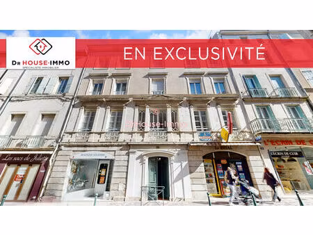 investisseurs  cet immeuble est pour vous !!!