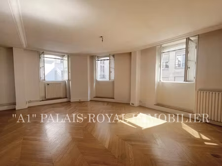 location appartement 3 pièces 107.39 m² à paris 1er (75001)  4 159 €