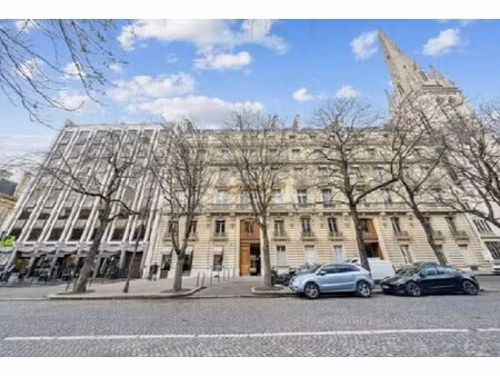 location bureaux 450 m²