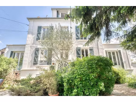 vente maison 10 pièces 170 m² neuilly-plaisance (93360)