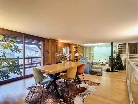 maison spacieuse avec studio  jardin et parking