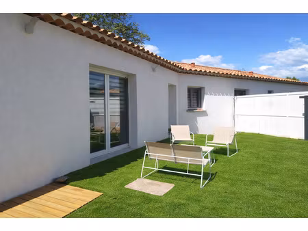 villa récente 4 chambres.