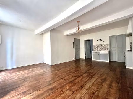 a louer type 2 20000 ajaccio vieille ville