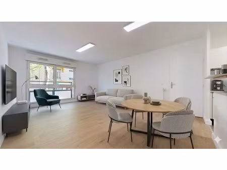 superbe t2 de 50m² refait à neuf - avenue des frères lumière