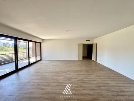 vente appartement 4 pièces 126 m2 - port marianne montpellie