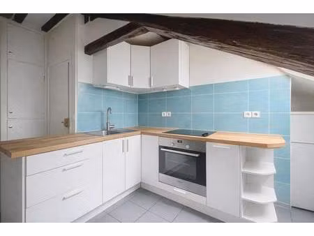 t2 au dernier étage à paris cardinal lemoine (75005)