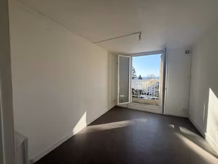 studio fonctionnel de 12 m² à gagny – idéal étudiant ou pied-à-terre