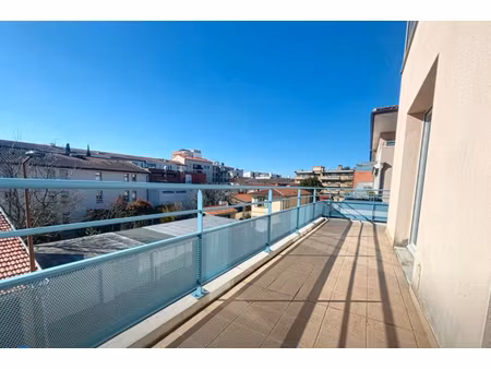 toulouse saint cyprien patte d oie t3/4 garage terrasse asc