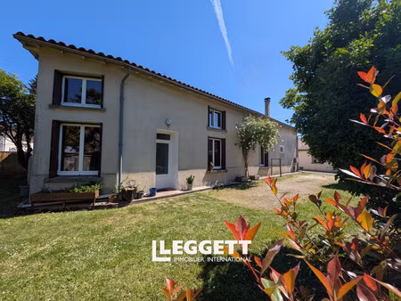 maison 8 pièce(s)  chevanceaux