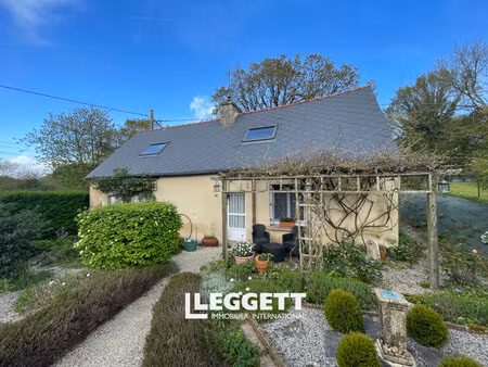 maison 5 pièce(s)  saint-connan