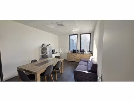 vente locaux professionnels 8 pièces 289 m² à angers (49000)  638 600 €