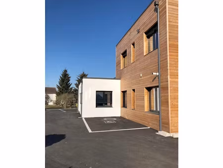 vente locaux professionnels 300 m² à houdan (78550)  599 000 €