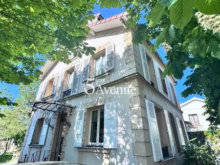 maison 5/6 chambres à 2 minutes de l'hyper centre 94210