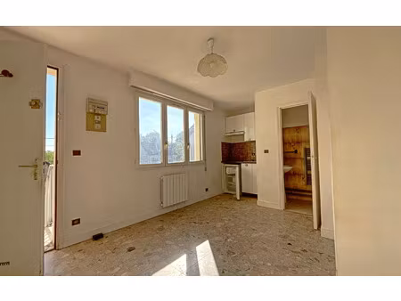 location appartement  m² t-1 à orsay  500 €