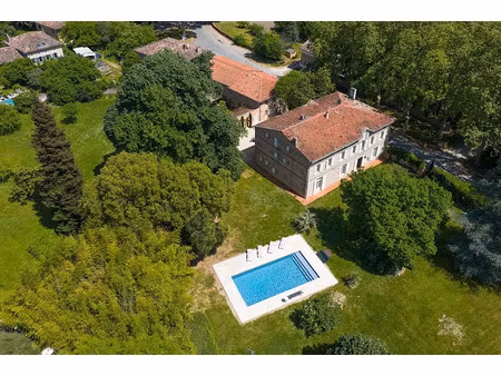 vente château 23 pièces 830 m² à saint-lieux-lès-lavaur (81500)  1 180 000 €