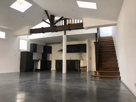 vente immeuble 4 pièces 400 m² à casseuil (33190)  447 000 €