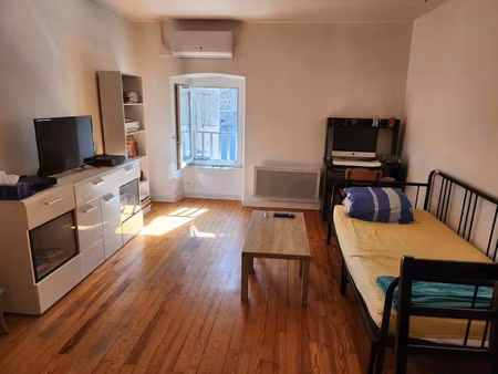 location meublée appartement 3 pièces 80 m² à lamastre (07270)  630 €