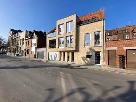 appartement à vendre à ieper € 450.000 (lnh7p) - immo derveaux | zimmo